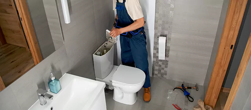 Plumber For Toilet Repair in Niagara Falls, ON